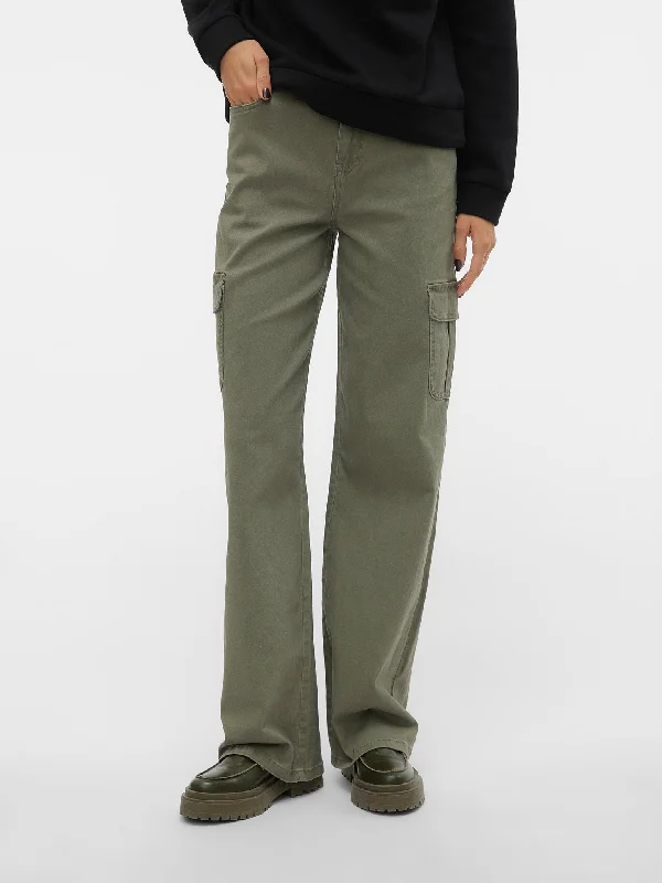 Γυναικείο παντελόνι cargo VMTESSA HR WIDE CARGO PANTS 10305722 | 10305722 Fashionable Button-Up Pants Γυναικείο παντελόνι cargo VMTESSA HR WIDE CARGO PANTS 10305722 | 10305722 Fashionable Button-Up Pants