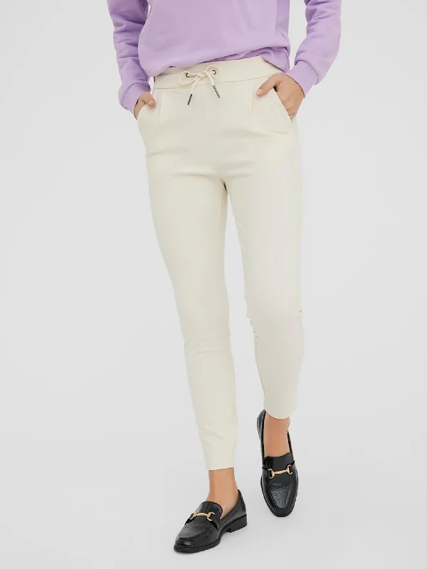 Γυναικείο παντελόνι VMEVA MW LOOSE STRING PANT GA NOOS 10197909 | 10197909 Elegant Trouser Pants Γυναικείο παντελόνι VMEVA MW LOOSE STRING PANT GA NOOS 10197909 | 10197909 Elegant Trouser Pants