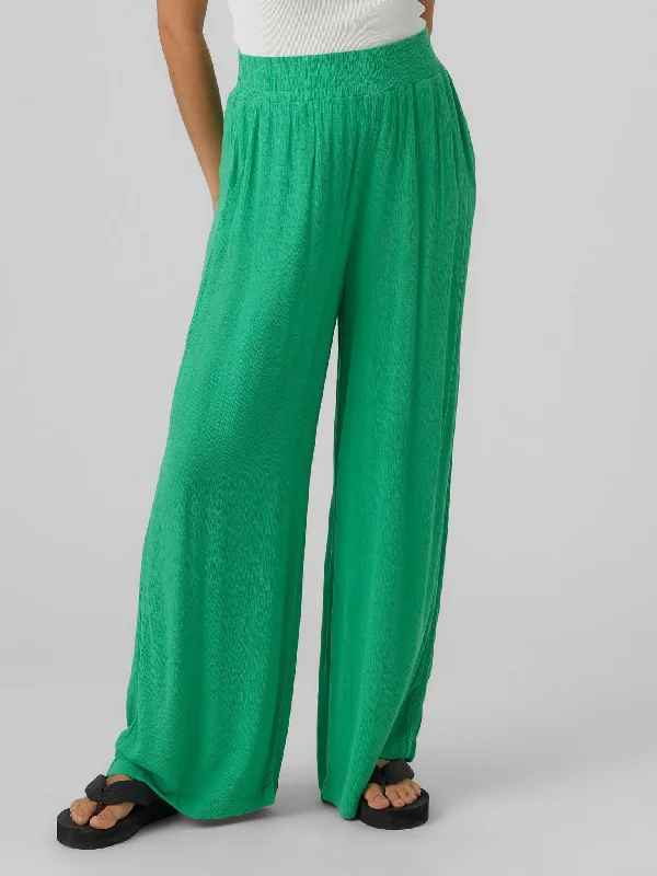 Γυναικεία παντελόνα VMMENNY HW WIDE PANTS WVN GA 10282478 | 10282478 High-Waist Jeans Γυναικεία παντελόνα VMMENNY HW WIDE PANTS WVN GA 10282478 | 10282478 High-Waist Jeans