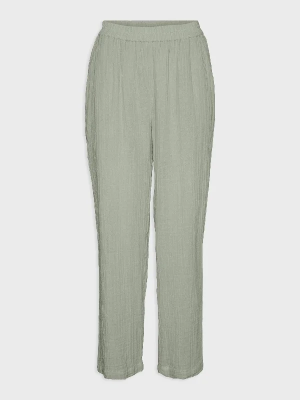 Γυναικεία παντελόνα VMPETRINE H/W LOOSE PANTS 10265850 | 10265850 Trendy Tapered Pants Γυναικεία παντελόνα VMPETRINE H/W LOOSE PANTS 10265850 | 10265850 Trendy Tapered Pants