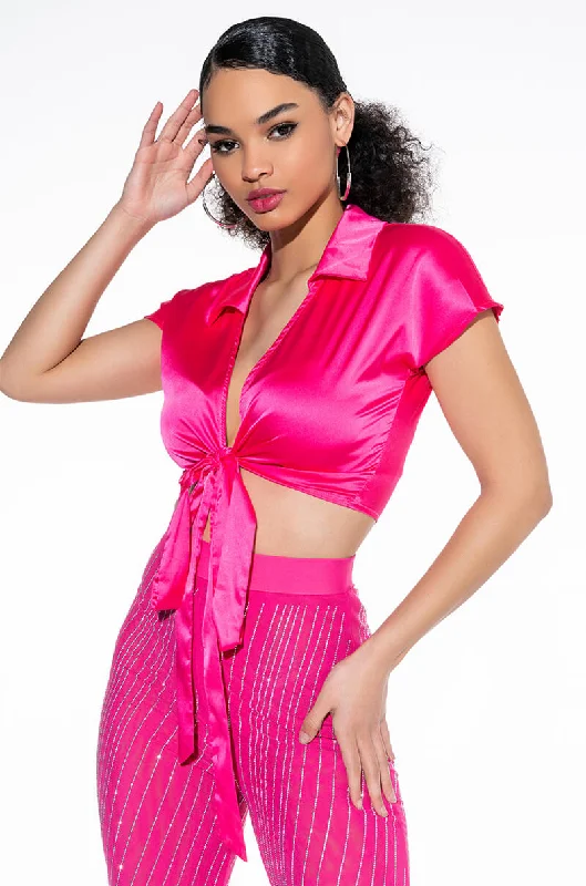 FEELING IT TIE FRONT SHORT SLEEVE SATIN BLOUSE Cotton Casual Blouse