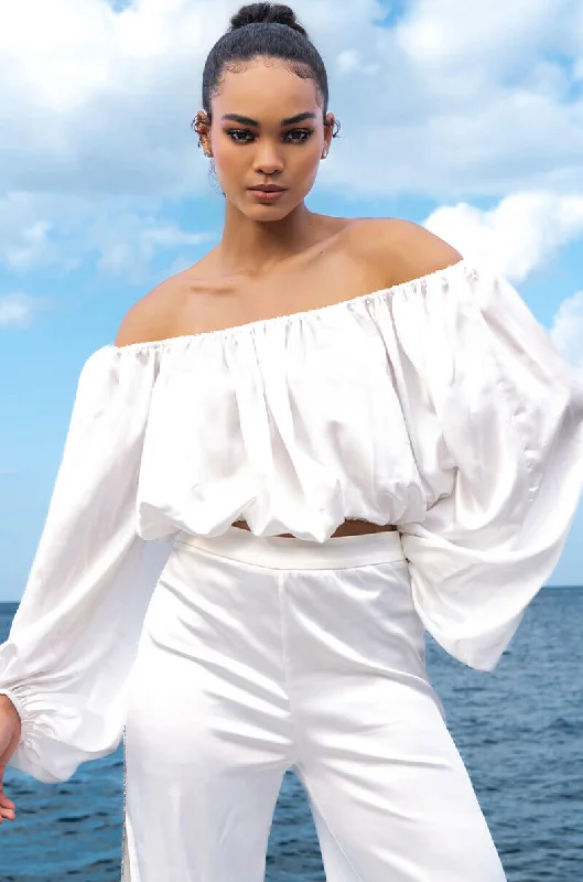 RAYLA OFF THE SHOULDER CROPPED BLOUSE Sweetheart Neck Blouse