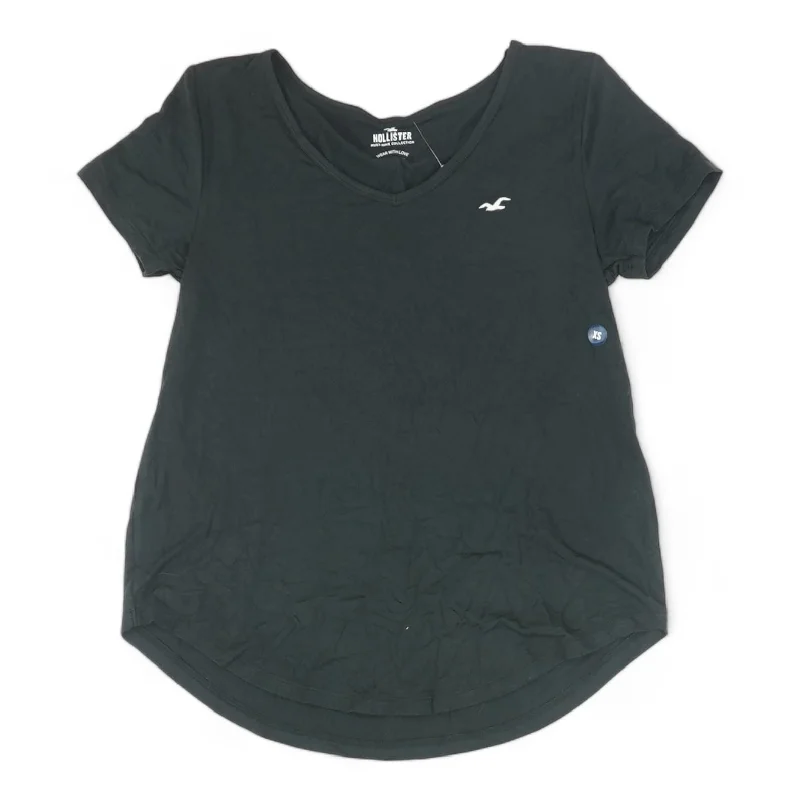 Black Solid V Neck T-Shirt Zippered Front Buttoned Front Snap Front