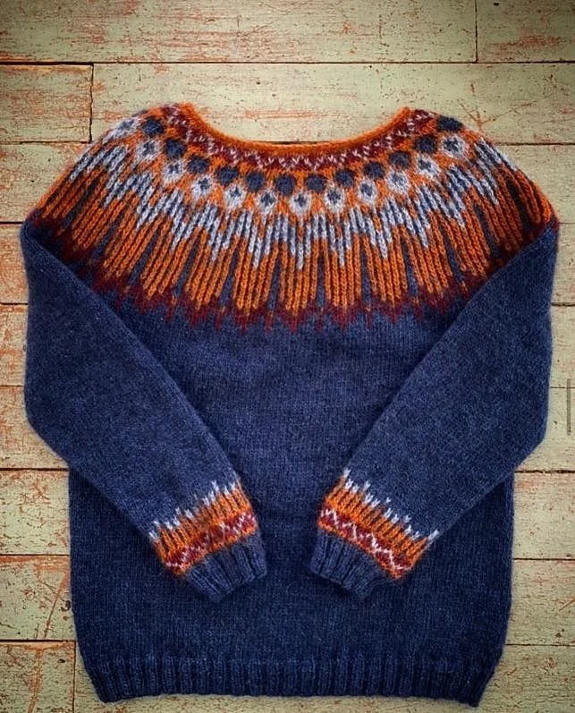Hopi Ocean Blue Lettlopi sweater - Knitting Kit Elegant Classic Vintage