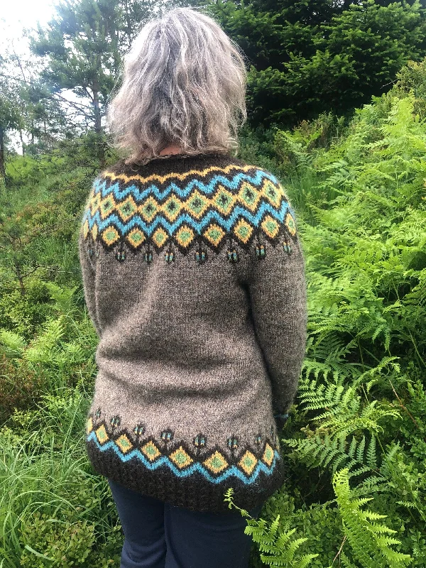 Jonsok  - Murky colored wool sweater - Knitting Kit Velvet Chenille Corduroy