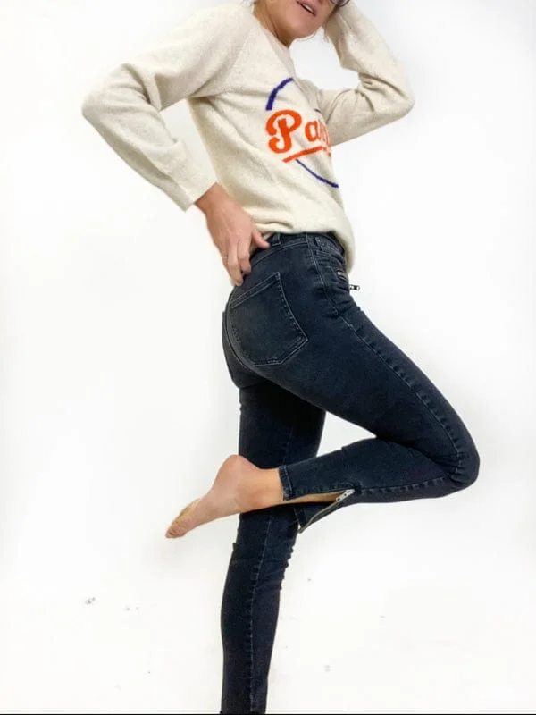 Mid-Rise Black Skinny Jeans Comfortable Boyfriend Jeans