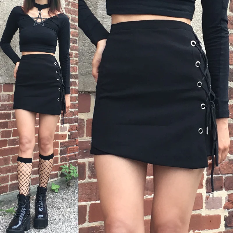 Goth lace up A-Line skirt button skirt front