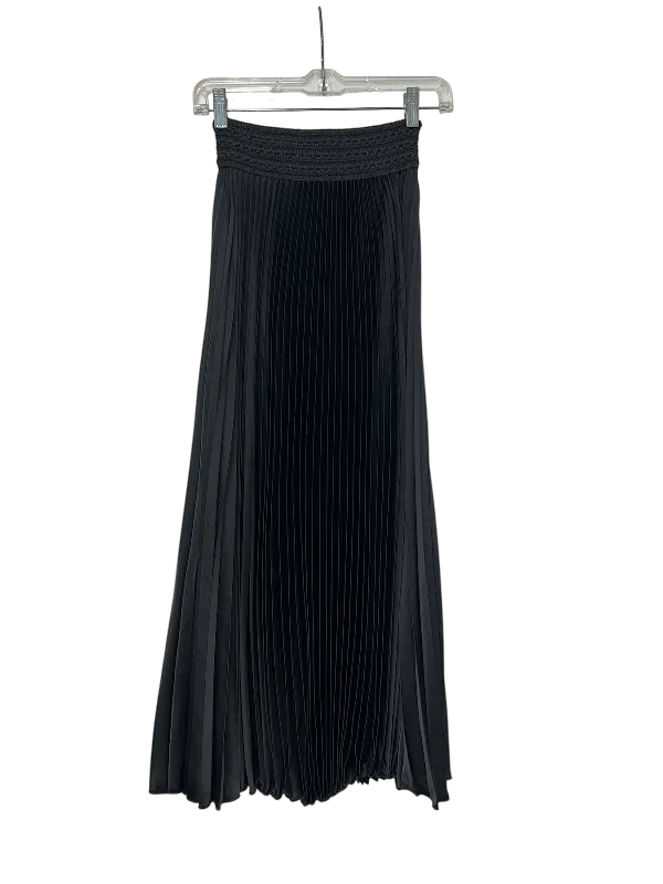 BLACK/TUX